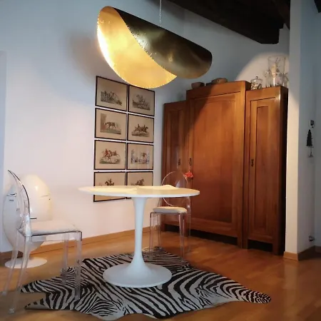 Apartment Romantik, Charming House *